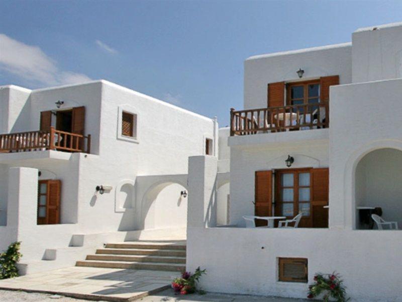 Roussos Beach Hotel Naoussa Exterior foto